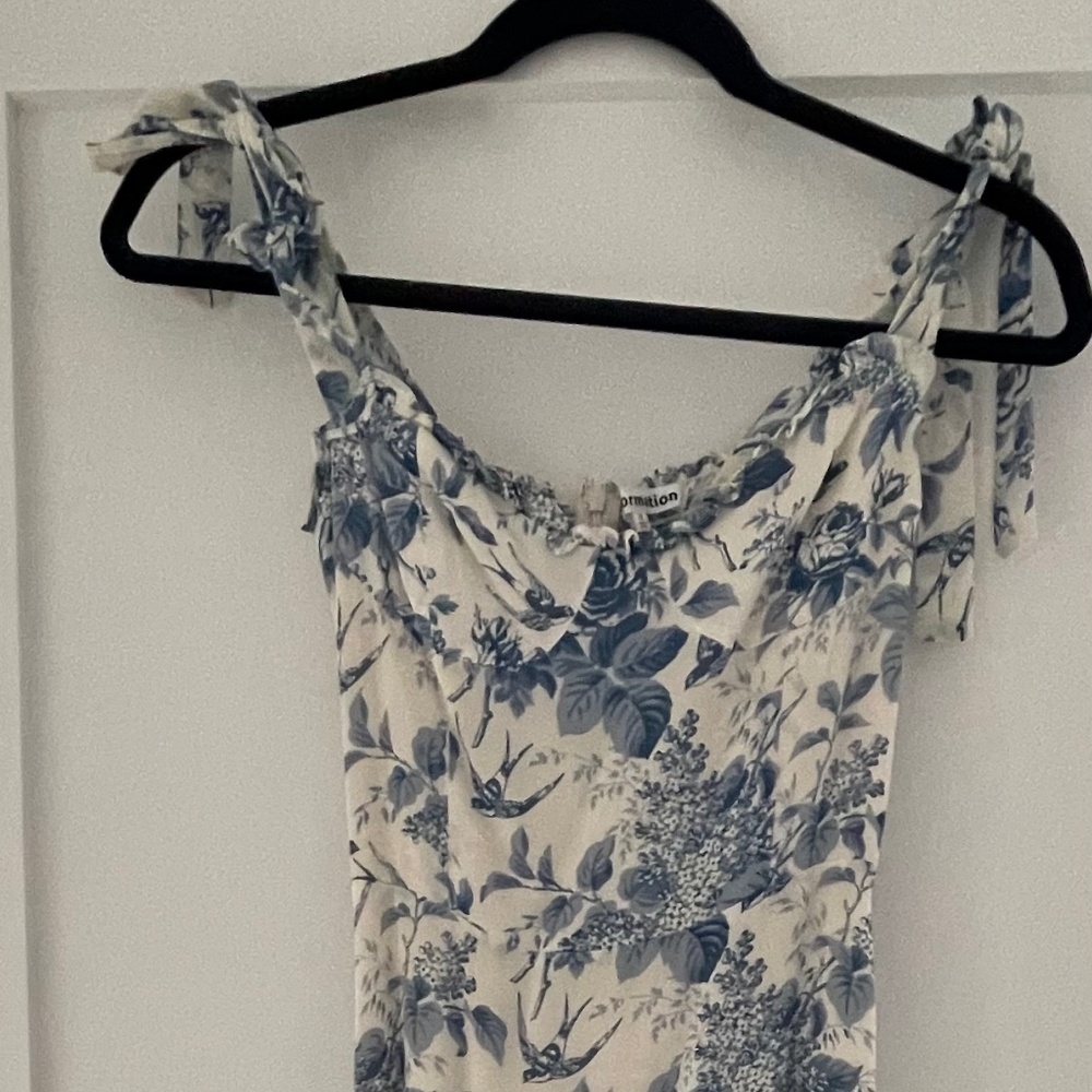 Reformation Nikita dress in Pompadour (worn